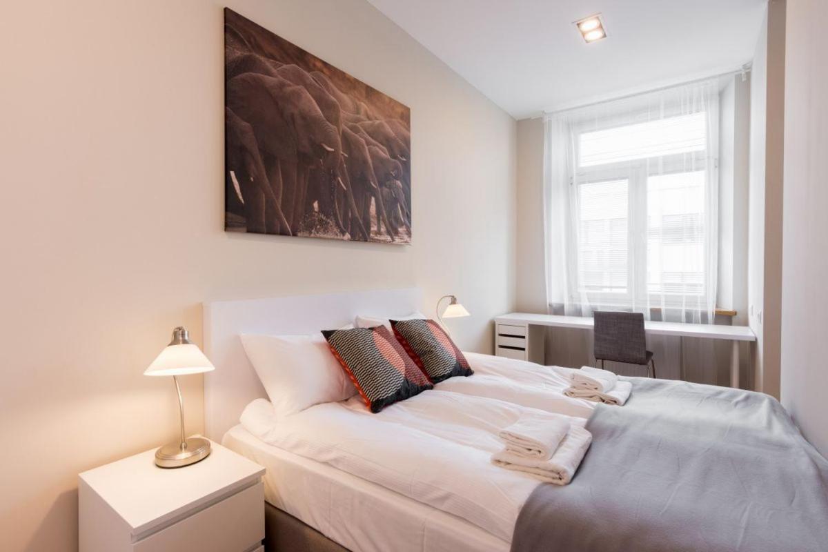 Luxury Apartments Nearto Main Square Krakau Buitenkant foto